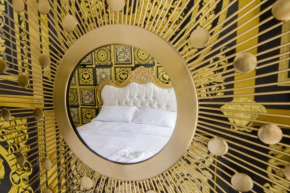 Deluxe 2 Bed Versace Bungalow Hot Tub, Sky TV, Cinema Screen Saffron Walden